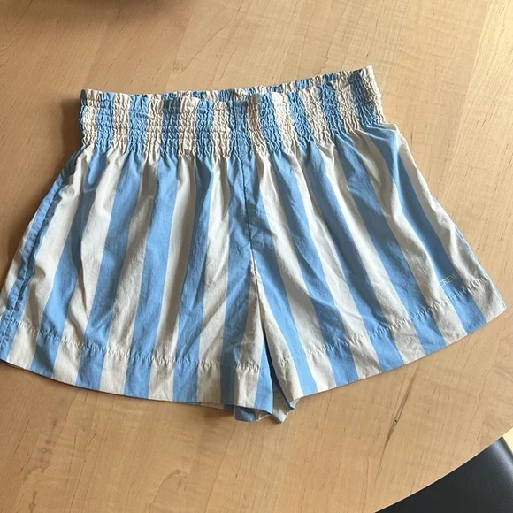J. CREW Smocked Beach Short Striped Adjustable Waist - Picture 3 of 10